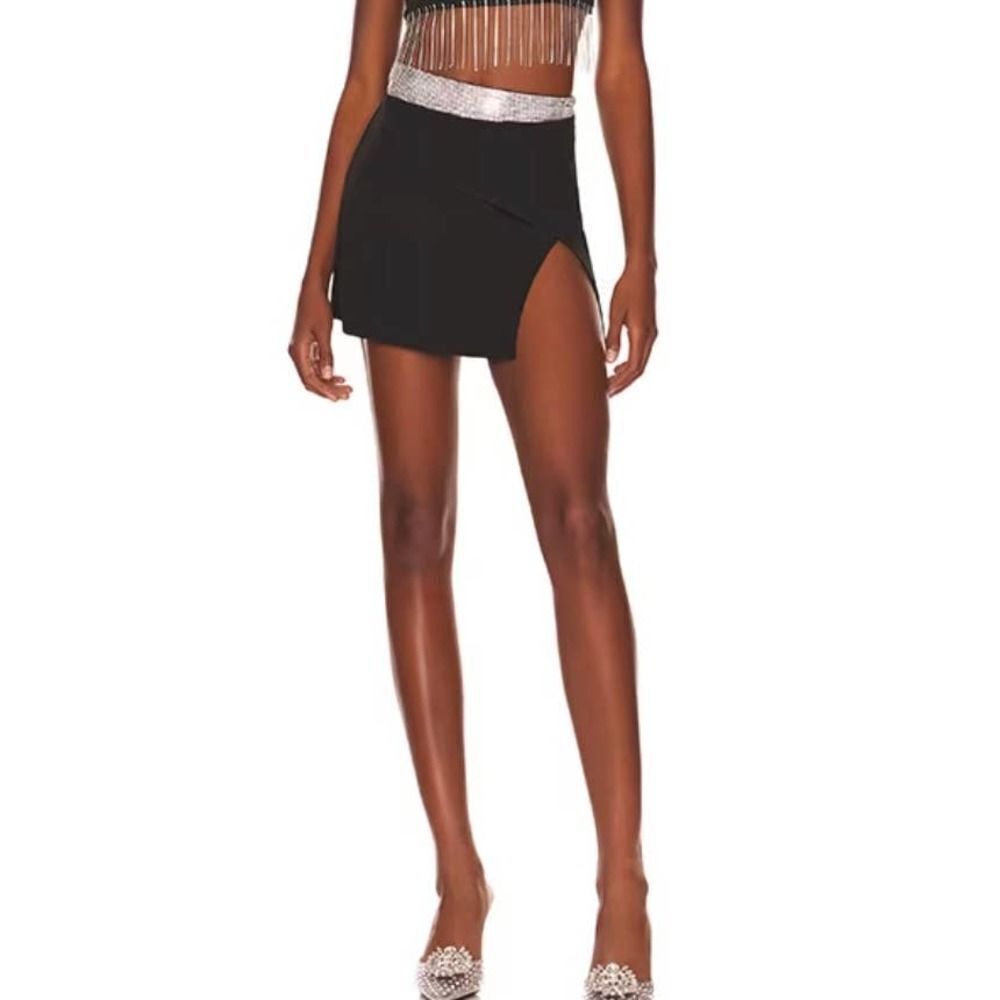 Superdown Women’s Ryan Studded Y2K Mini Skirt in Black Sz S